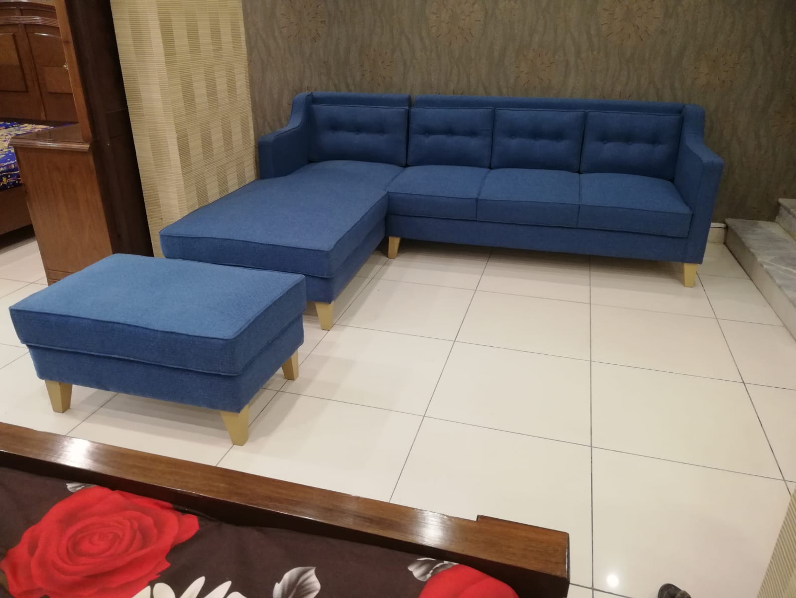 Sofa Set Design at Best affordable Price in Karachi Pakistan.