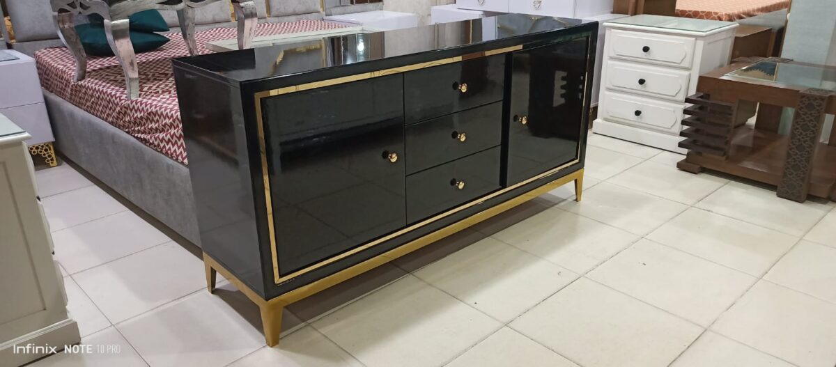 Beautiful Storage Console Table With Classy Deco Paint Work.